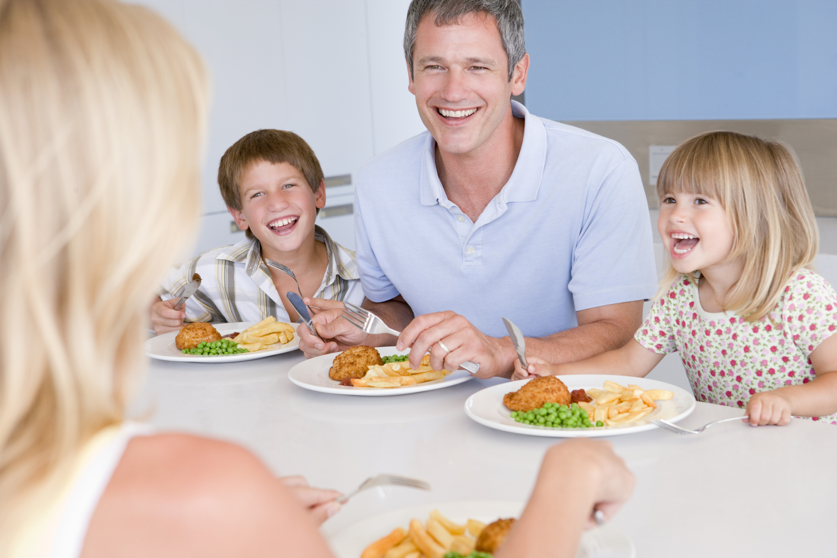 Family Meals, Eating Together, Catherine Lippe Nutrition, Kids Nutritionist, Registered Nutritionist